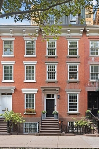 10 room luxury Townhouse for sale in New York, United States