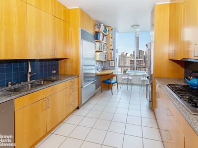 870 United Nations Plaza, New York, NY, 10017 | 5 BR for sale, apartment sales