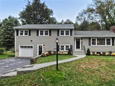 103 Weeping Willow, Fairfield, CT, 06825 | 5 BR for sale, single-family sales