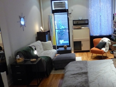 161 West 10th Street, New York, NY, 10014 | Studio for rent, apartment rentals