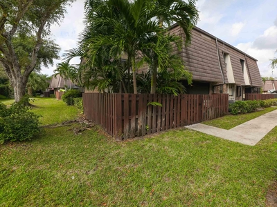 2505 NW 99th Avenue, Coral Springs, FL, 33065 | 3 BR for sale, Townhouse sales
