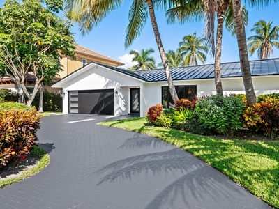 933 Banyan Drive, Delray Beach, FL, 33483 | 3 BR for sale, single-family sales