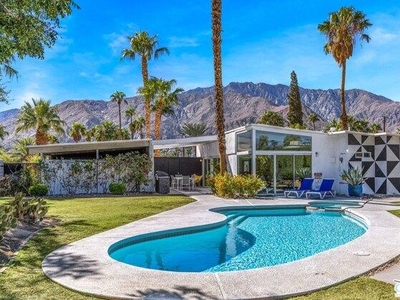 3 bedroom, Palm Springs CA 92262