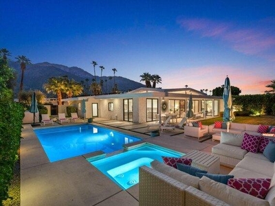 3 bedroom, Palm Springs CA 92264