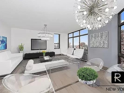 303 East 43rd Street 14-A, New York, NY, 10017 | Nest Seekers