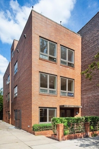 6 bedroom luxury Townhouse for sale in Brooklyn, New York