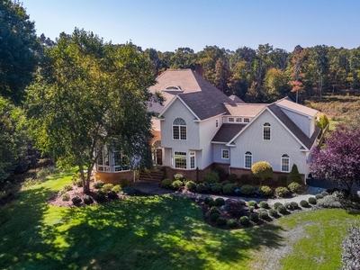 Luxury 4 bedroom Detached House for sale in Madison, Connecticut