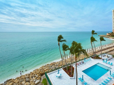 Luxury Flat for sale in Marco Island, Florida