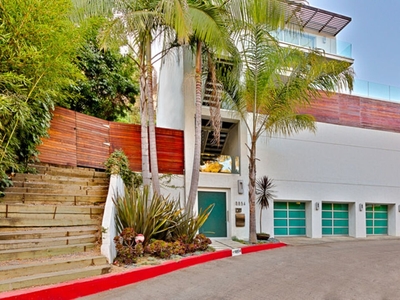 8854 Hollywood Hills Rd, Los Angeles, CA, 90046 | 4 BR for rent, rentals