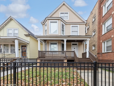 7806 S May Street, Chicago, IL 60620