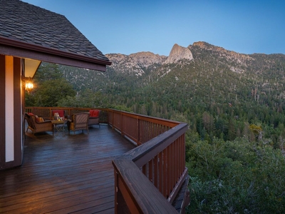 Luxury 4 bedroom Detached House for sale in Idyllwild-Pine Cove, California