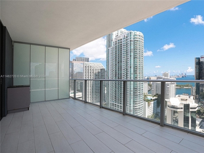 1010 Brickell Ave #2505, Miami, FL 33131