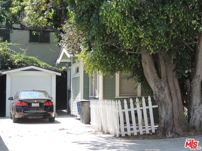 1155 1/2 N Genesee Ave, West Hollywood, CA, 90046 | 1 BR for rent, rentals