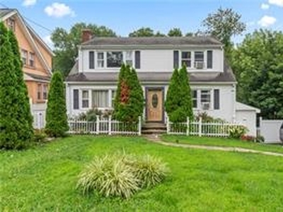 28 Fowler, Stamford, CT, 06905 | 6 BR for sale, Multi-Family sales