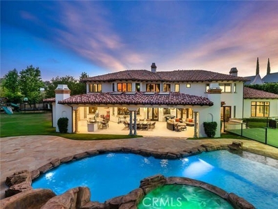 Home For Sale In Calabasas, California