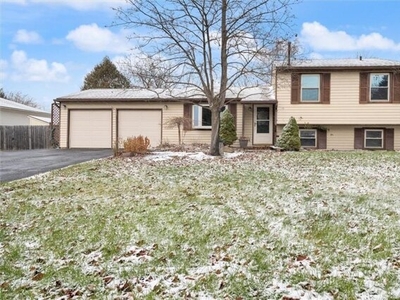 Home For Sale In Cicero, New York