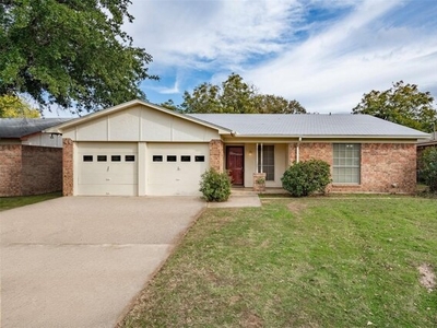 Home For Sale In Haltom City, Texas