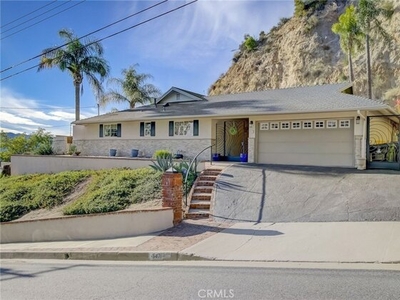 Home For Sale In La Canada Flintridge, California