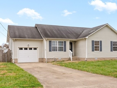 Home For Sale In Oak Grove, Kentucky