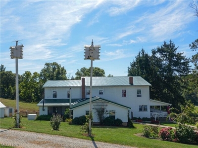 Home For Sale In Quaker City, Ohio