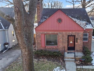 Home For Sale In Royal Oak, Michigan