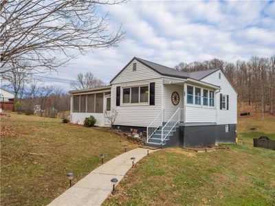 Home For Sale In Scenery Hill, Pennsylvania