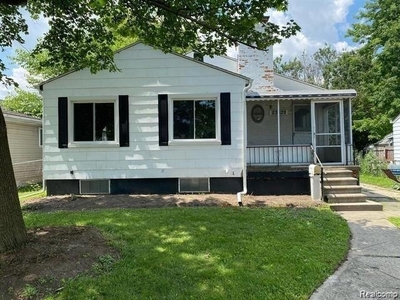 Home For Sale In Warren, Michigan