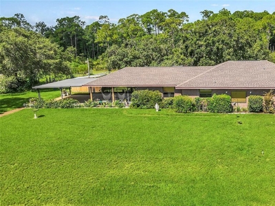 2 bedroom luxury Villa for sale in Babson Park, Florida