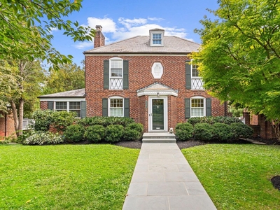 Luxury 4 bedroom Detached House for sale in Chevy Chase, District of Columbia