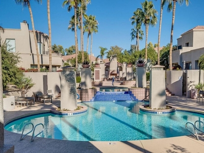 Luxury Townhouse for sale in Scottsdale, United States