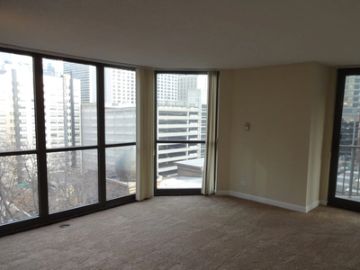 10 E Ontario St Apt 2502 Il2-Op-2502, Chicago, IL 60611 - House for Rent