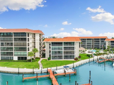 2 bedroom luxury Apartment for sale in Naples, United States