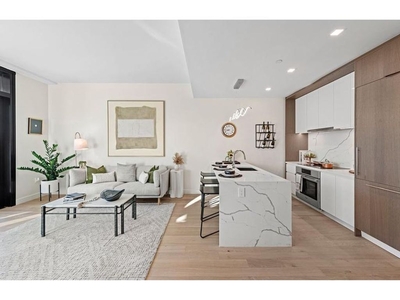 2 bedroom luxury Apartment for sale in Queensbridge Houses, United States