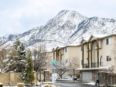 5 bedroom luxury Flat for sale in Salt Lake City, Utah
