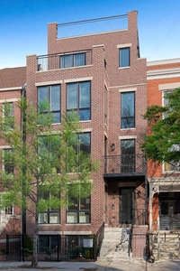 Luxury Apartment for sale in Chicago, Illinois