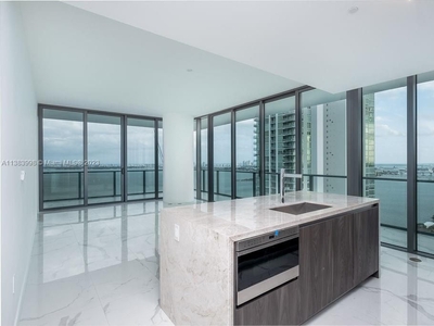 Luxury apartment complex for sale in Miami, United States