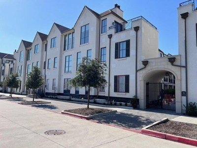 2 bedroom, Frisco TX 75034