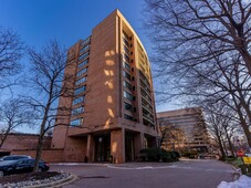 Luxury apartment complex for sale in 1805 Crystal Dr #711s, Arlington, Virginia