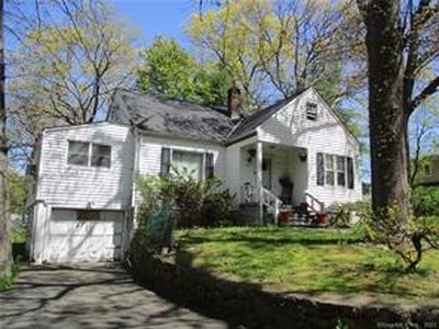 352 Woodlawn Ave, Bridgeport, CT, 06604 | 3 BR for sale, single-family sales