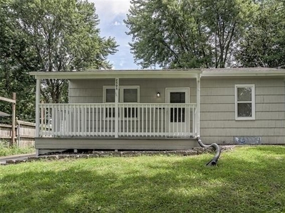 2 bedroom, Independence MO 64052