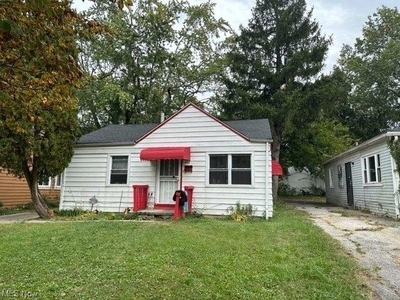 3 bedroom, Cleveland OH 44128