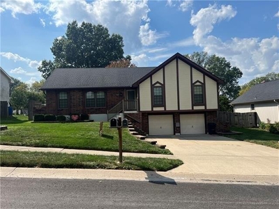 3 bedroom, Independence MO 64058