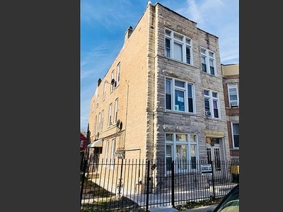 2354 S Albany Ave APT 3F, Chicago, IL 60623
