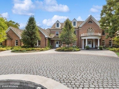 8 bedroom, Lake Forest IL 60045