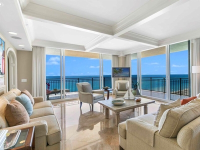 Luxury apartment complex for sale in Palm Beach Shores, United States