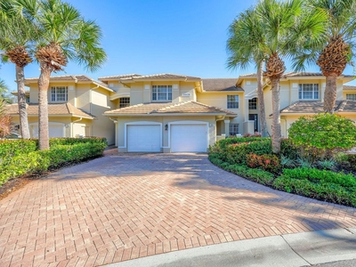 Luxury Flat for sale in Bonita Springs, Florida