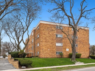 1819 W Thome Ave #N406, Chicago, IL 60660