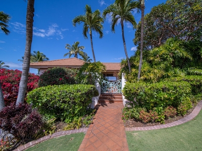 Expansive Ocean Views From This Wailea Kialoa Gated Residence