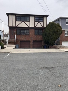 Home For Sale In Bayonne, New Jersey