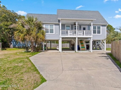 Home For Sale In Carolina Beach, North Carolina